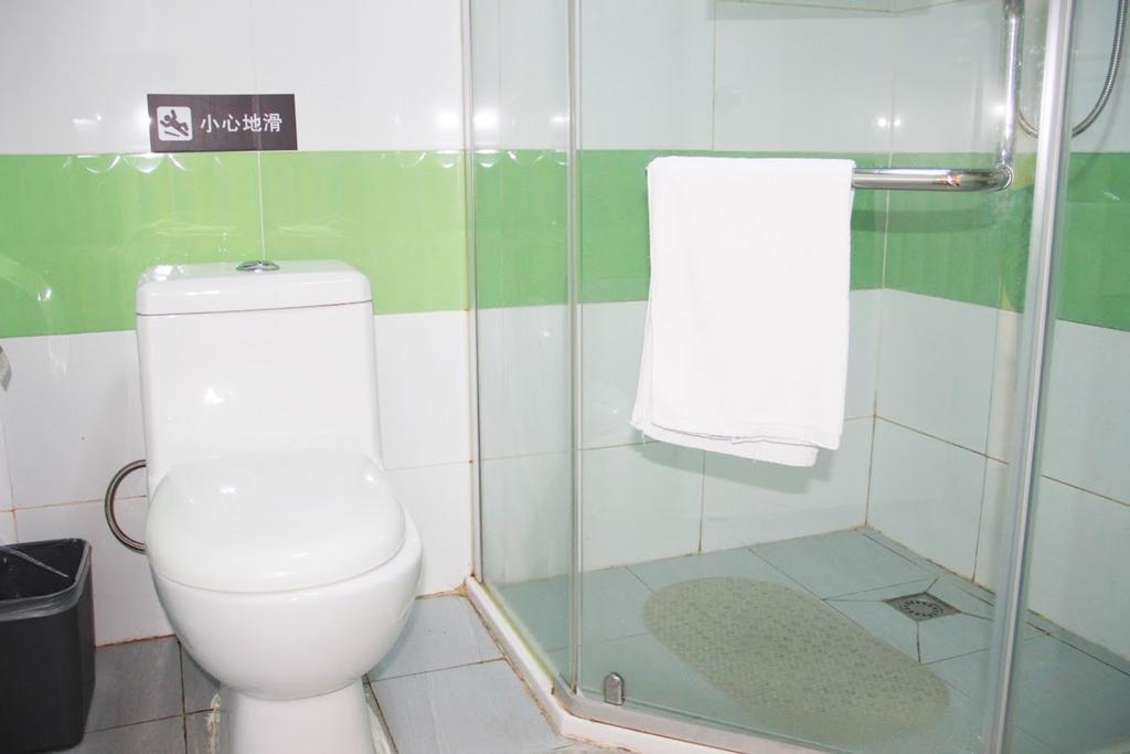 7Days Inn Beijing South Fengtai Road Subway Station Branch Hotel 2*